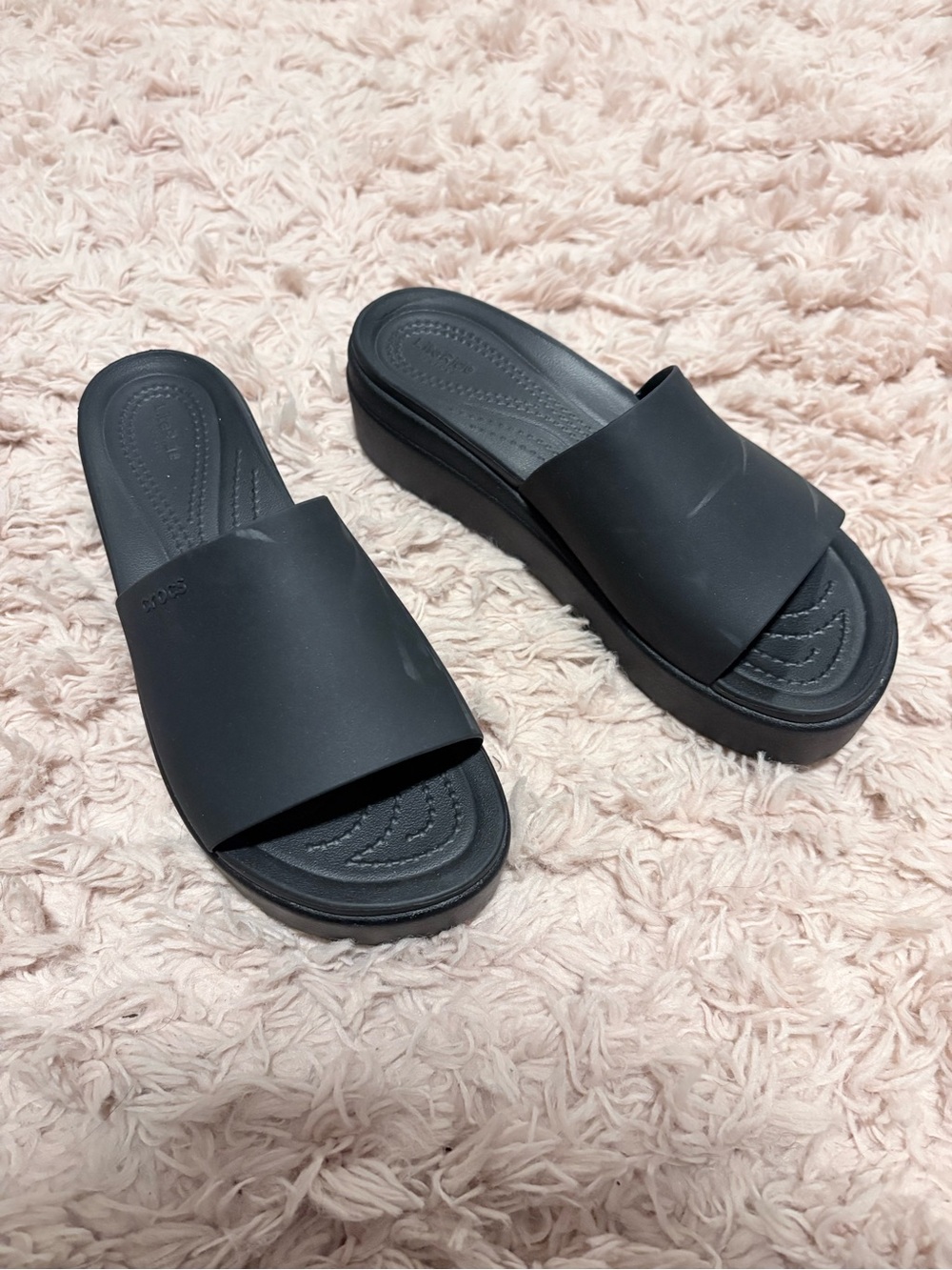 Crocs Brooklyn Slide Wedge Sandal - Picture 2 of 8